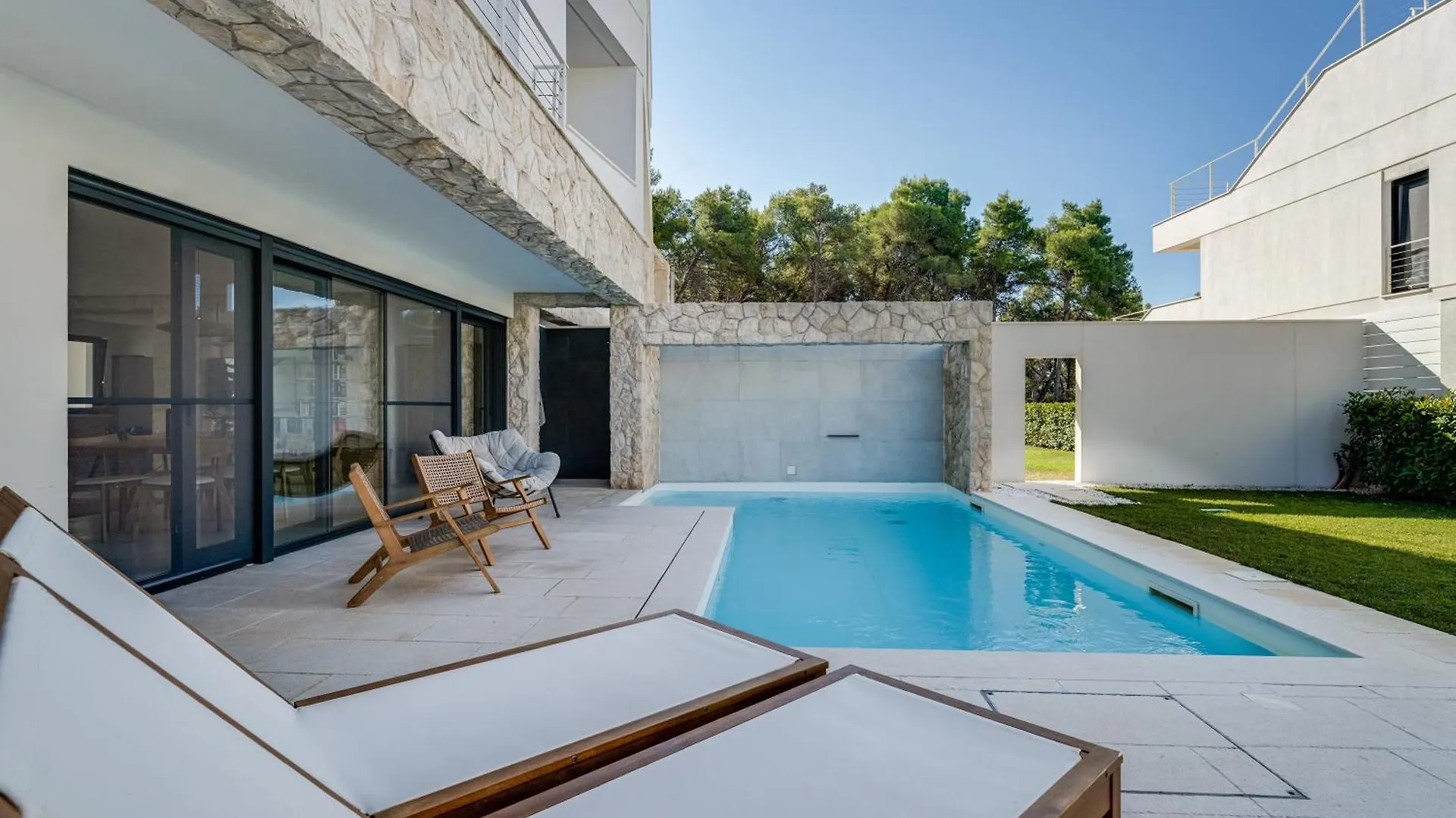 Luxury Apartment By The Sea In Scandinavian Style Kozino
