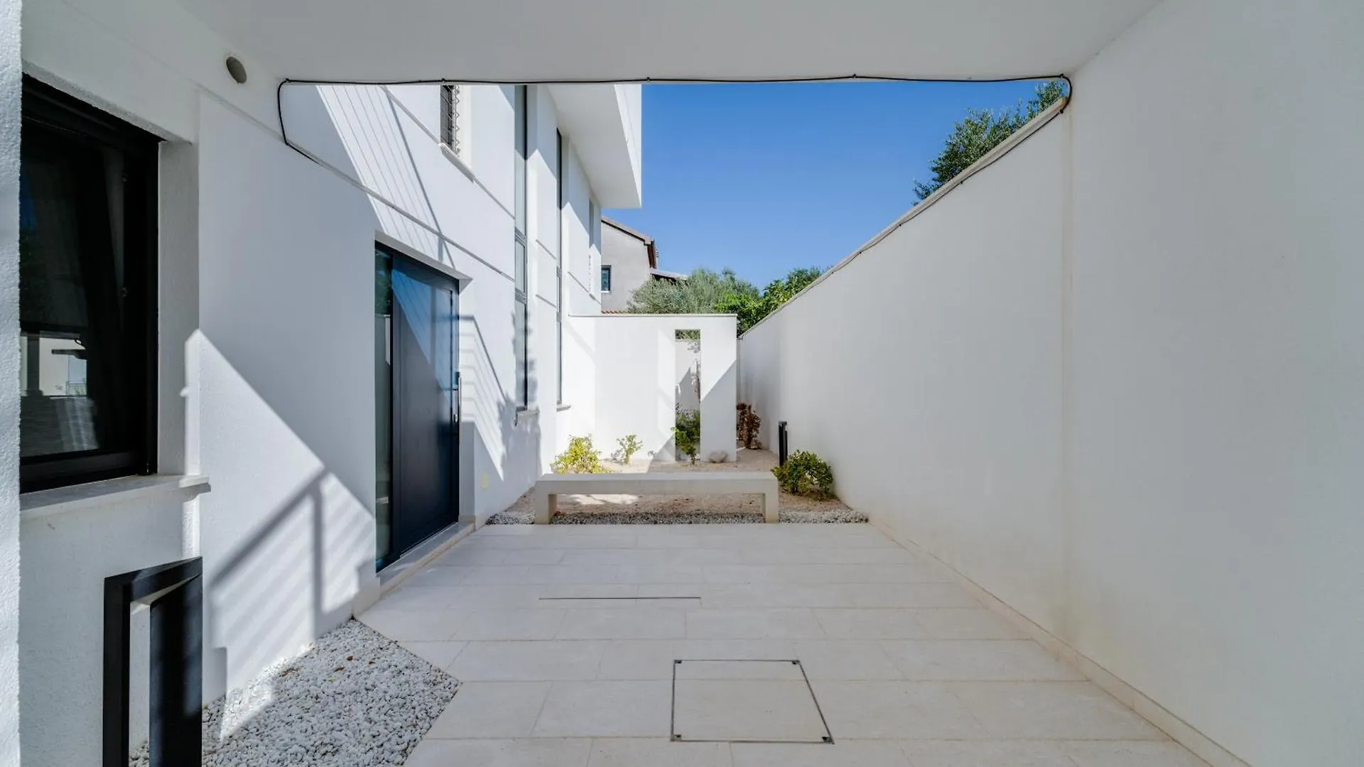 Luxury Apartment By The Sea In Scandinavian Style Kozino