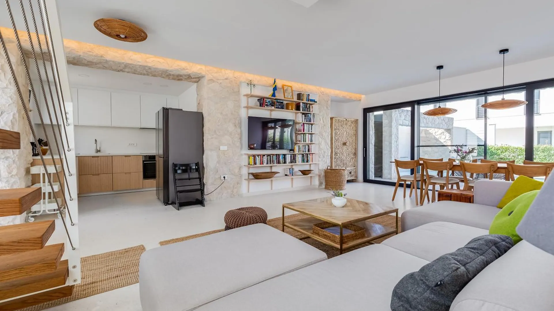 Luxury Apartment By The Sea In Scandinavian Style Kozino