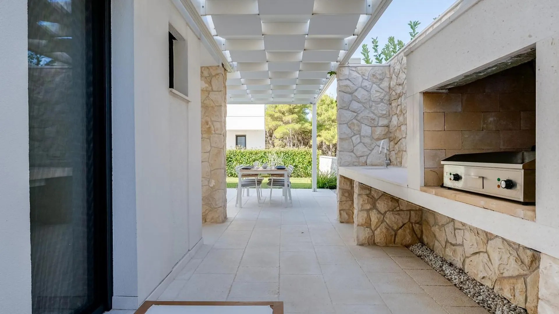 Luxury Apartment By The Sea In Scandinavian Style Kozino