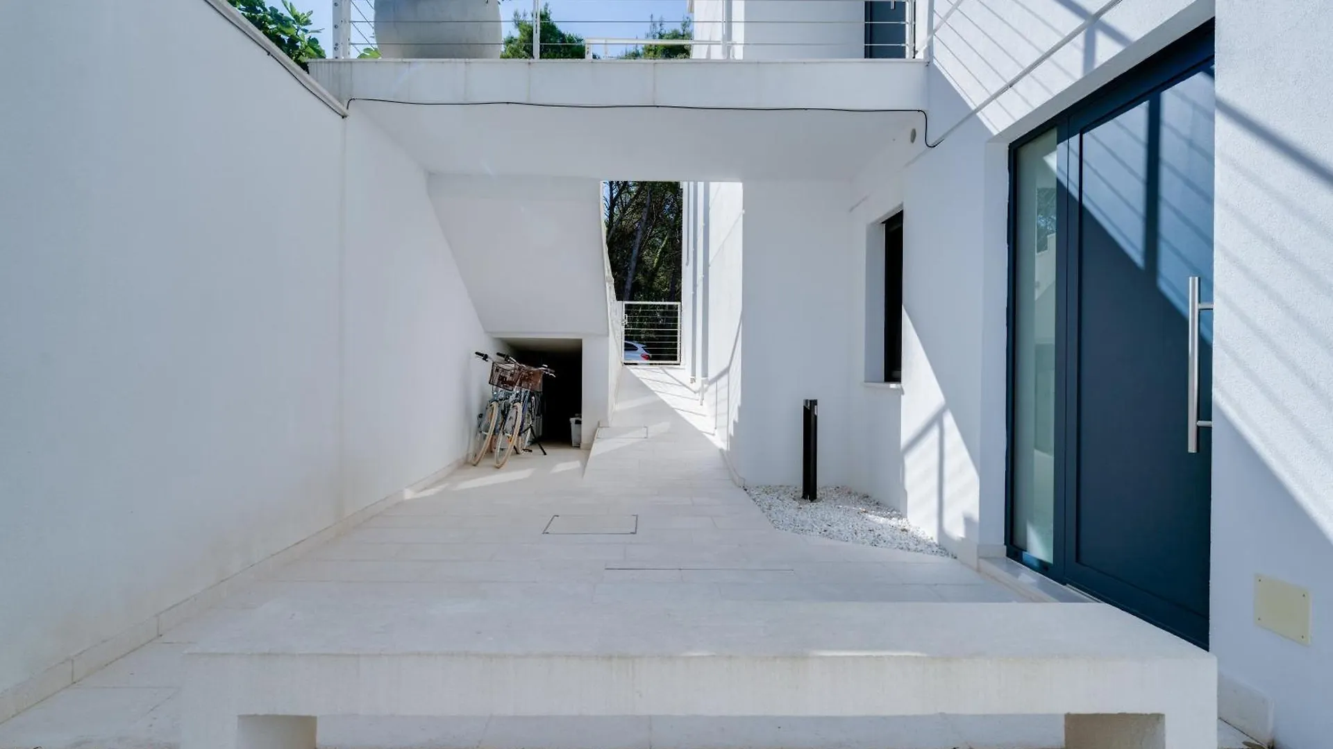 Luxury Apartment By The Sea In Scandinavian Style Kozino